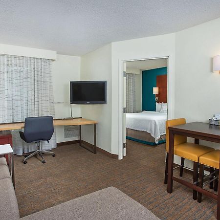 Residence Inn Knoxville Cedar Bluff Экстерьер фото