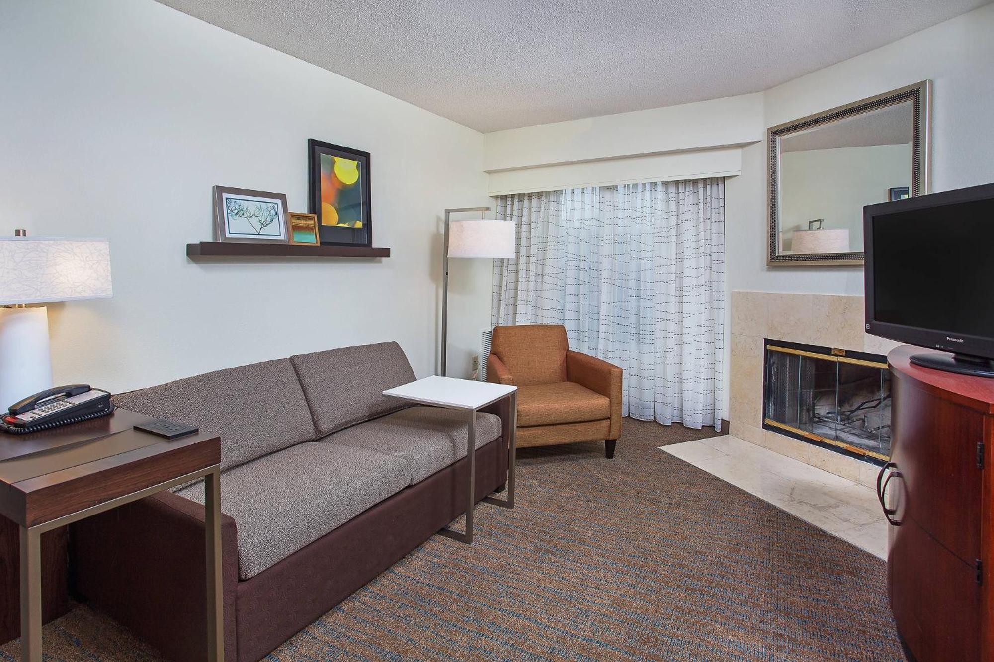 Residence Inn Knoxville Cedar Bluff Экстерьер фото